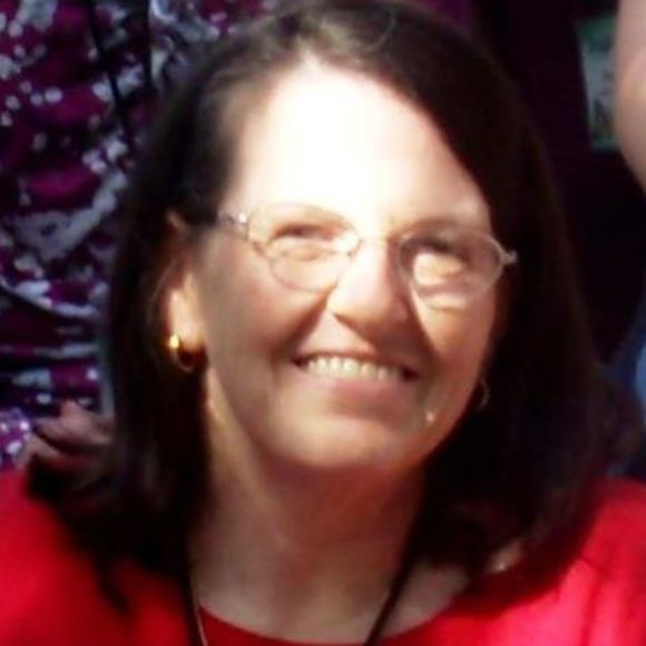 Meet your Posher, Sharon - Picture 1 of 1